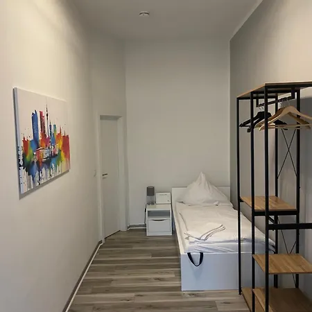 City-apartment Timeless- Frisch Renoviert Apartment *